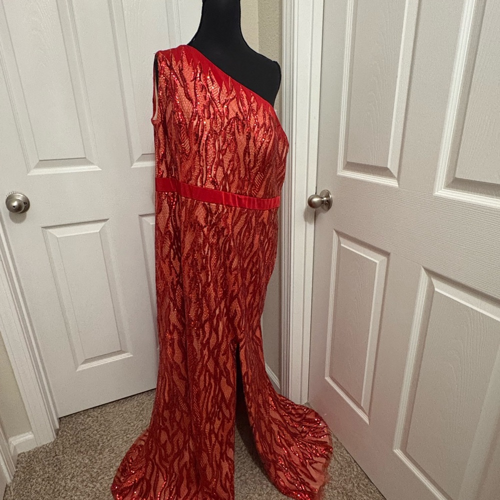 Red of the shoulder glitter dress size 22 with a split on the side